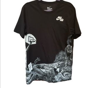 Authentic Nike Tee, size medium for men
